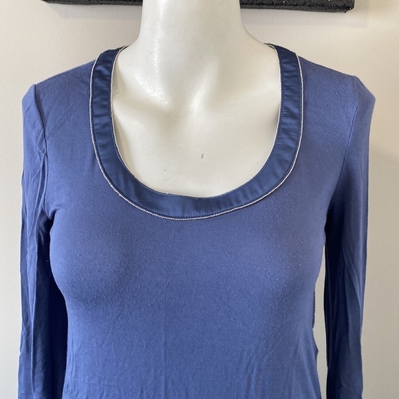 White House Black Market Ball Chain Tee Blue Long Sleeve XXS - Picture 4 of 13